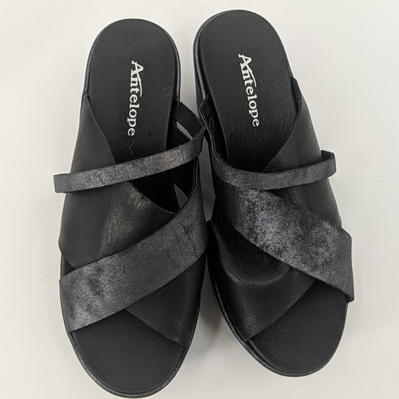 *Sold*NWT ANTELOPE Platform Shimmery Sandals - Picture 3 of 9